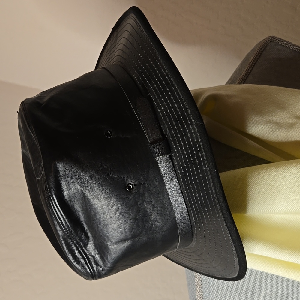 Vintage Henshel Black Leather Fedora  Hat